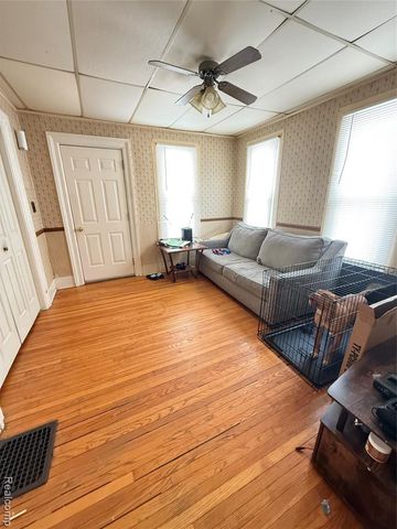 140 N Andre Street, Saginaw, MI 48602