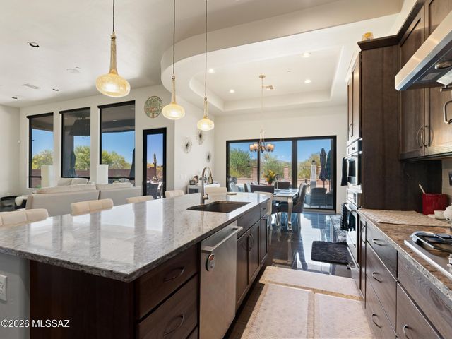 12535 N Placita El Cobo, Oro Valley, AZ 85755