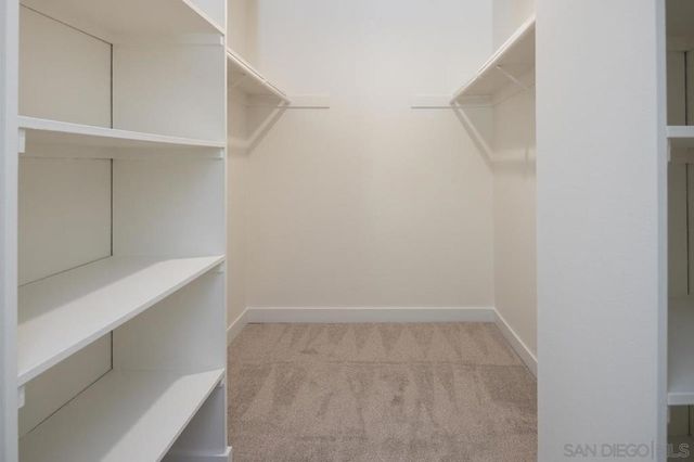 9449 Fairgrove Ln 102, San Diego, CA 92129