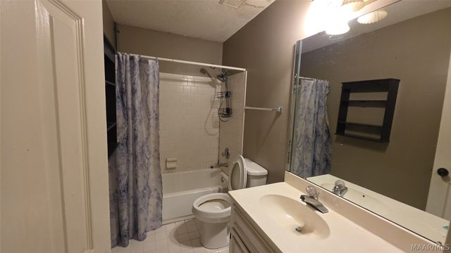 6308 WYNFREY Place, Montgomery, AL 36117