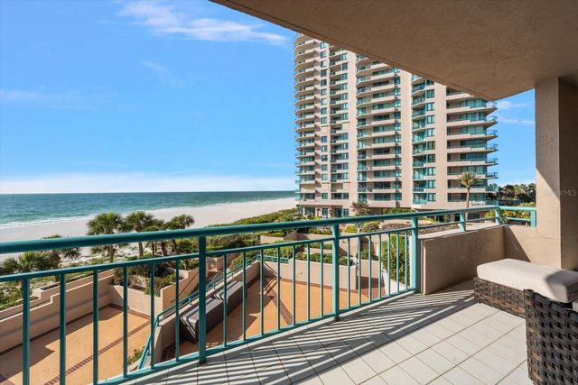 1560 GULF BOULEVARD 304, Clearwater, FL 33767