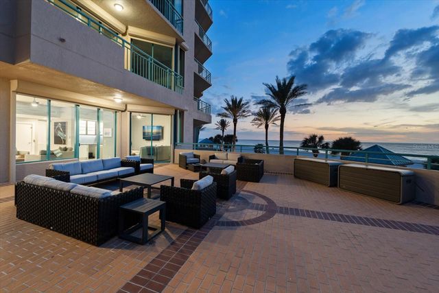 1560 GULF BOULEVARD 304, Clearwater, FL 33767
