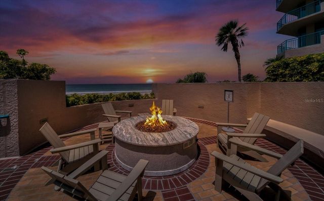 1560 GULF BOULEVARD 304, Clearwater, FL 33767