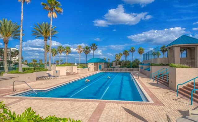 1560 GULF BOULEVARD 304, Clearwater, FL 33767