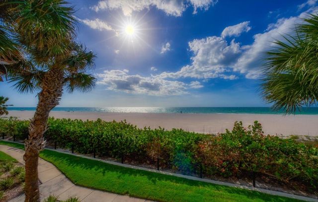 1560 GULF BOULEVARD 304, Clearwater, FL 33767