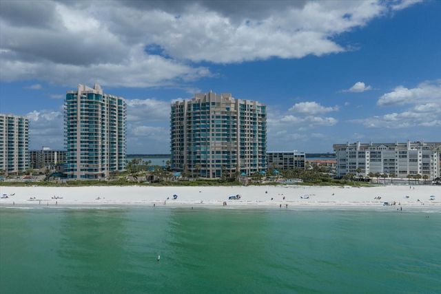 1560 GULF BOULEVARD 304, Clearwater, FL 33767
