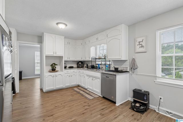 1812 MARA DRIVE, Center Point, AL 35215