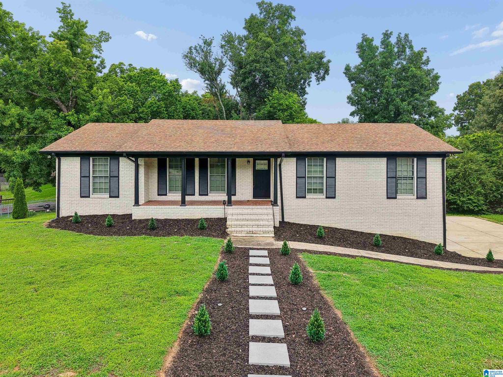 1812 MARA DRIVE, Center Point, AL 35215