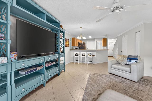 332 Timberwalk Trail 332, Jupiter, FL 33458