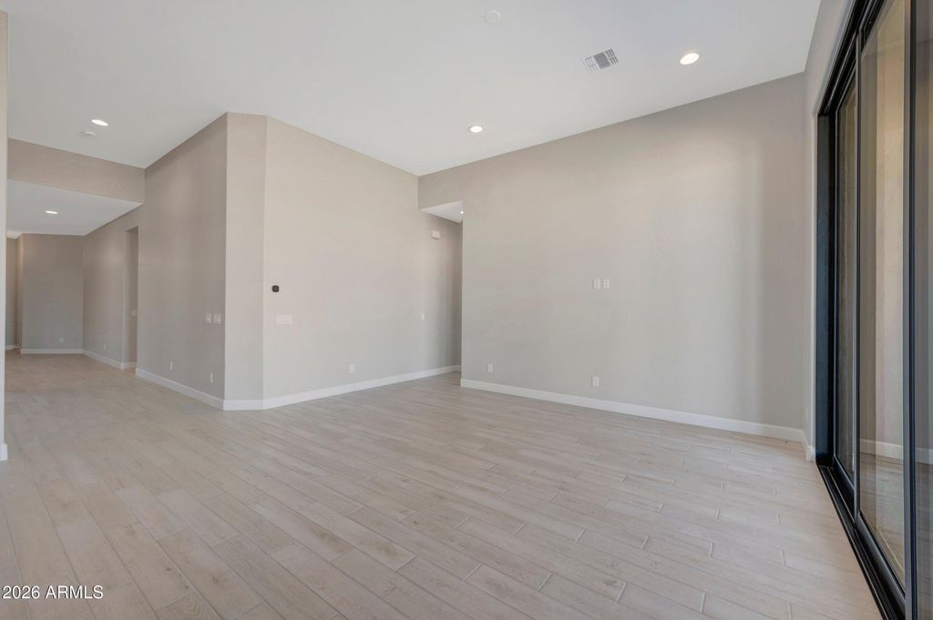 21652 W GLENROSA Avenue, Buckeye, AZ 85396 — photo 5