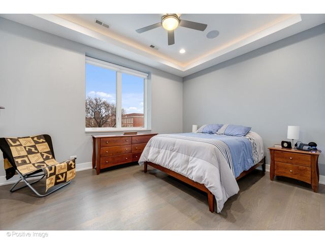 1017 N California Avenue 9, Chicago, IL 60622