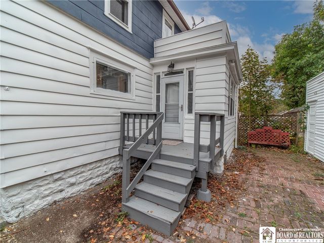 126 Newton Avenue, Jamestown, NY 14701