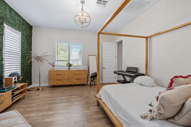 3661 E AZALEA Drive, Chandler, AZ 85286