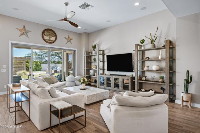 3661 E AZALEA Drive, Chandler, AZ 85286