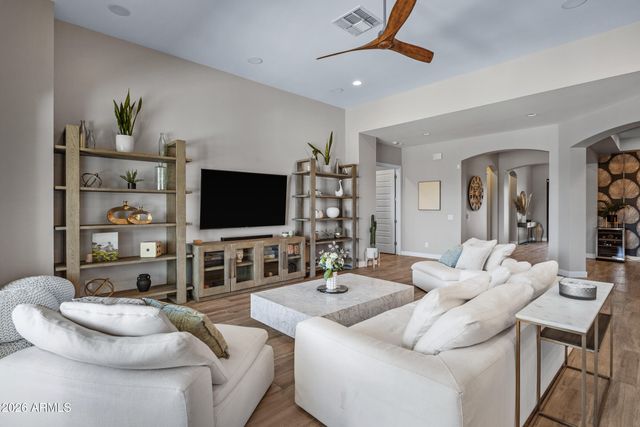 3661 E AZALEA Drive, Chandler, AZ 85286