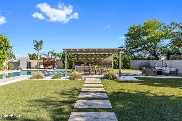 3661 E AZALEA Drive, Chandler, AZ 85286