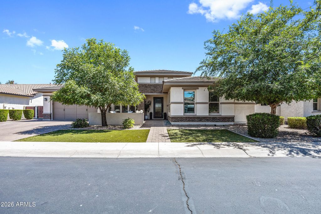 3661 E AZALEA Drive, Chandler, AZ 85286