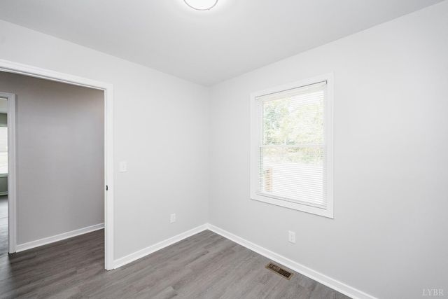 1020 Pansy St, Lynchburg, VA 24504