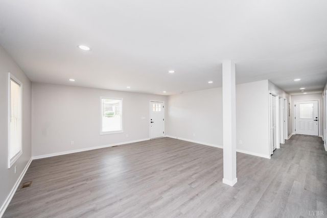 1020 Pansy St, Lynchburg, VA 24504