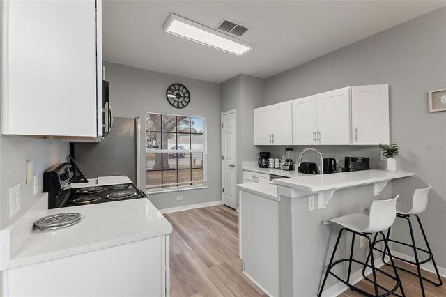 546 WINDSOR PLACE, Davenport, FL 33896