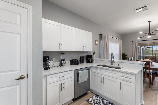 546 WINDSOR PLACE, Davenport, FL 33896