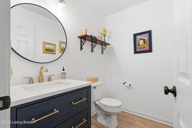 271 Stone Ridge Dr, Fisherville, KY 40023