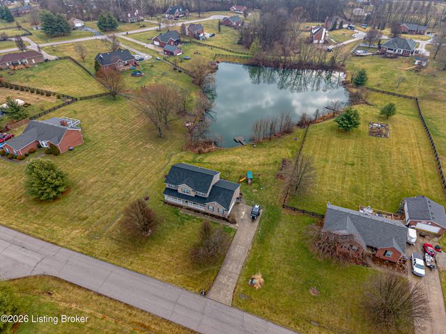 271 Stone Ridge Dr, Fisherville, KY 40023