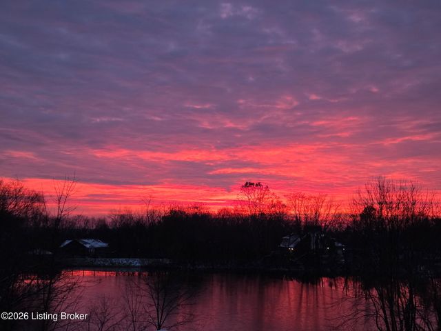 271 Stone Ridge Dr, Fisherville, KY 40023