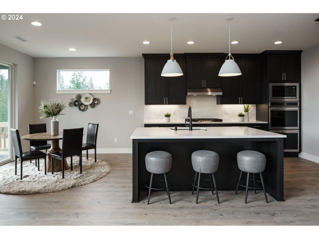4219 N 11th Way, Ridgefield, WA 98642