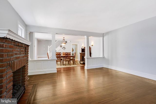 126 W 11TH AVE, Conshohocken, PA 19428