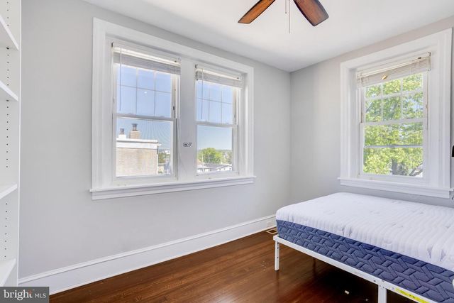 126 W 11TH AVE, Conshohocken, PA 19428