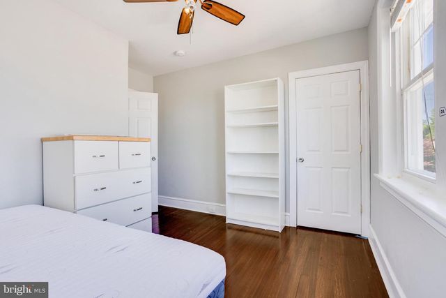126 W 11TH AVE, Conshohocken, PA 19428