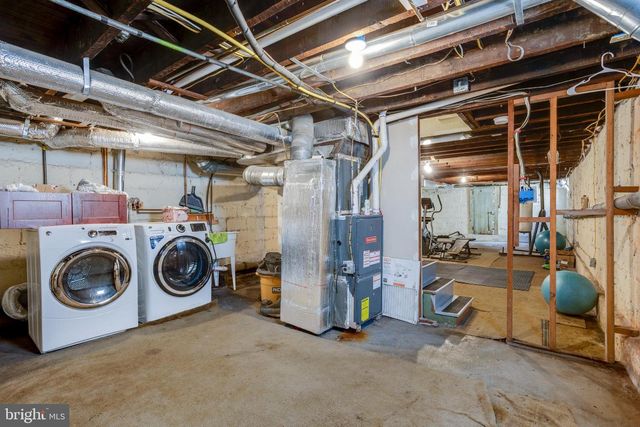 126 W 11TH AVE, Conshohocken, PA 19428