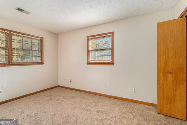 1609 Riverside Trail NE, Conyers, GA 30013