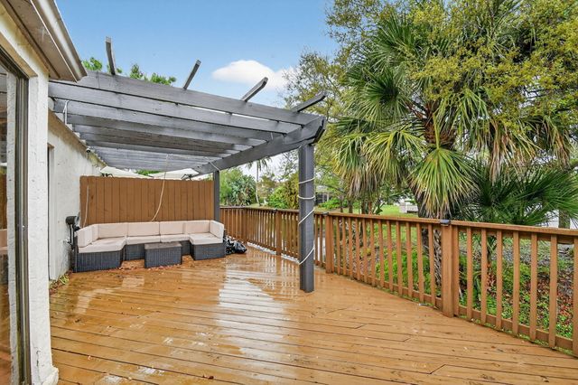 2303 Landings Boulevard, Greenacres, FL 33413