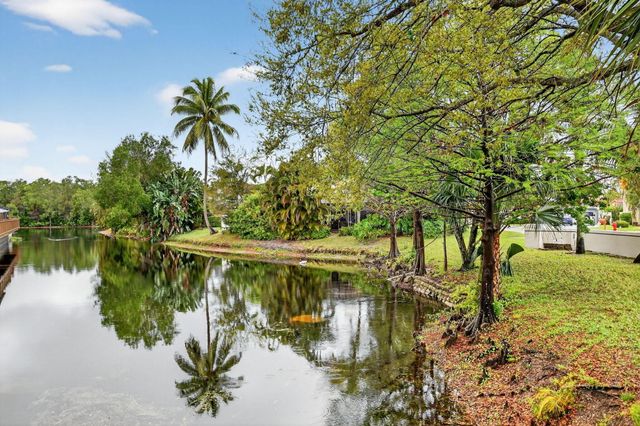 2303 Landings Boulevard, Greenacres, FL 33413