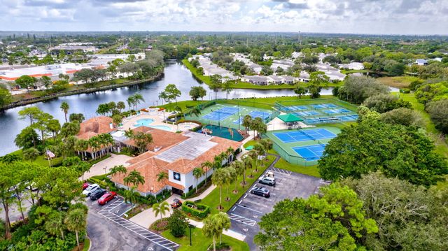 2303 Landings Boulevard, Greenacres, FL 33413