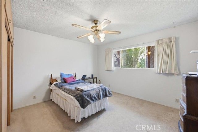 2004 E Campus, Hemet, CA 92544