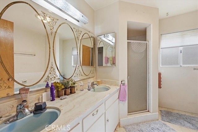 2004 E Campus, Hemet, CA 92544