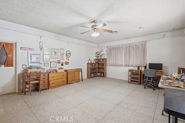 2004 E Campus, Hemet, CA 92544