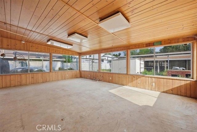 2004 E Campus, Hemet, CA 92544