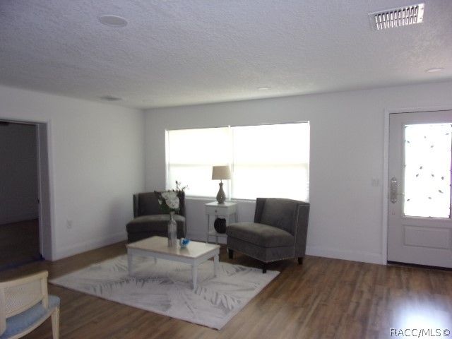 22 S Monroe Street, Beverly Hills, FL 34465