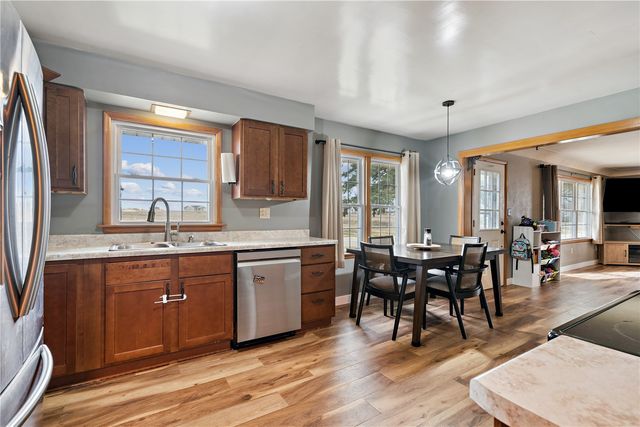 325 Division Street NW, Swisher, IA 52338