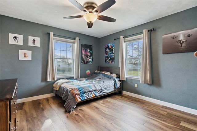 325 Division Street NW, Swisher, IA 52338