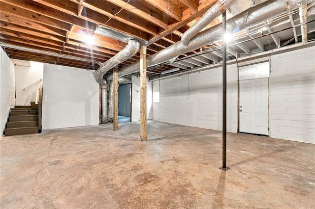 1003 Salisbury Trail, Riverdale, GA 30296