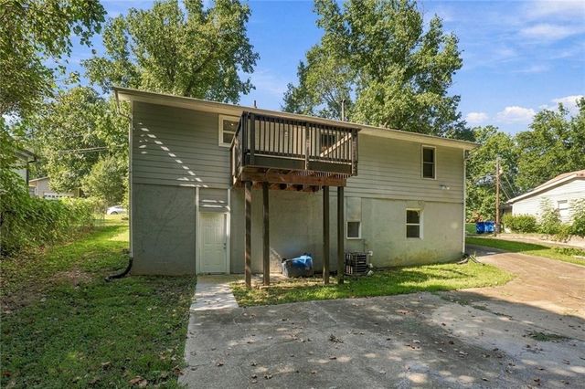 1003 Salisbury Trail, Riverdale, GA 30296