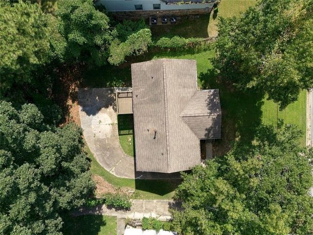 1003 Salisbury Trail, Riverdale, GA 30296