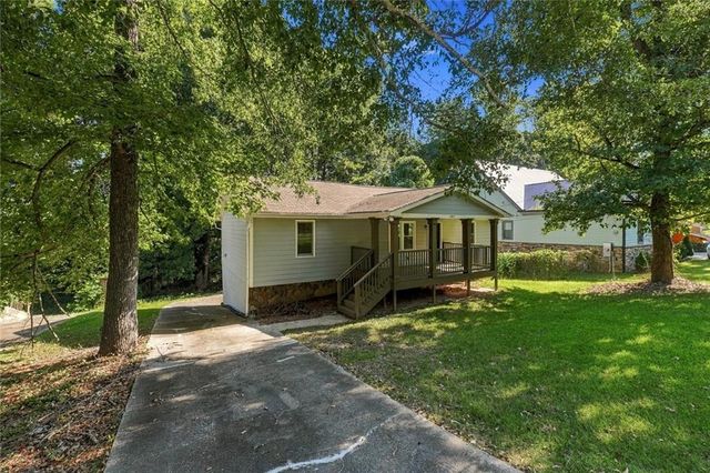 1003 Salisbury Trail, Riverdale, GA 30296