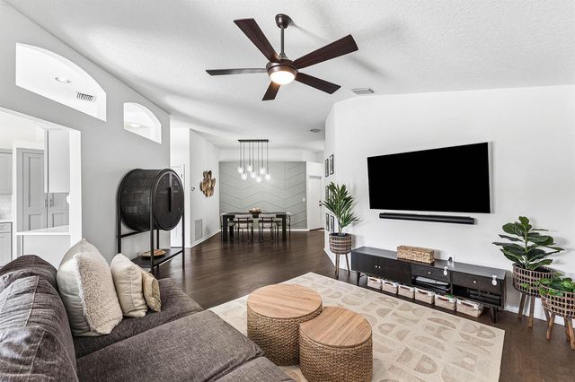583 Canoe Point, Delray Beach, FL 33444