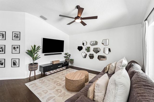 583 Canoe Point, Delray Beach, FL 33444